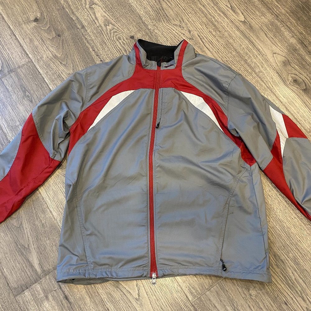 BROOKS Runners Jacket Men Gray Maroon Fitness